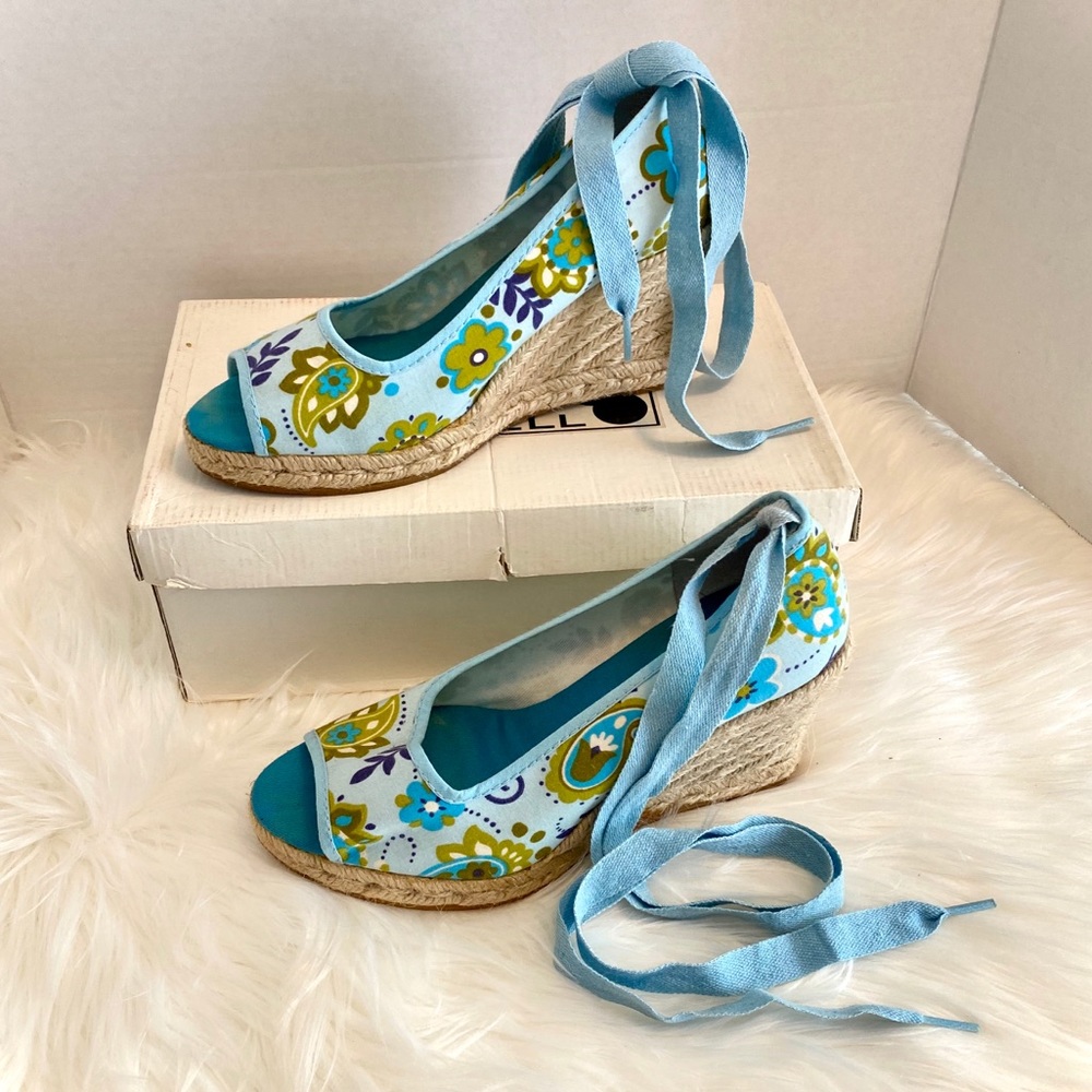 JEFFREY CAMPBELL Retro Blue Floral Espadrille Wedge Wrap Tie Sandal, like new!